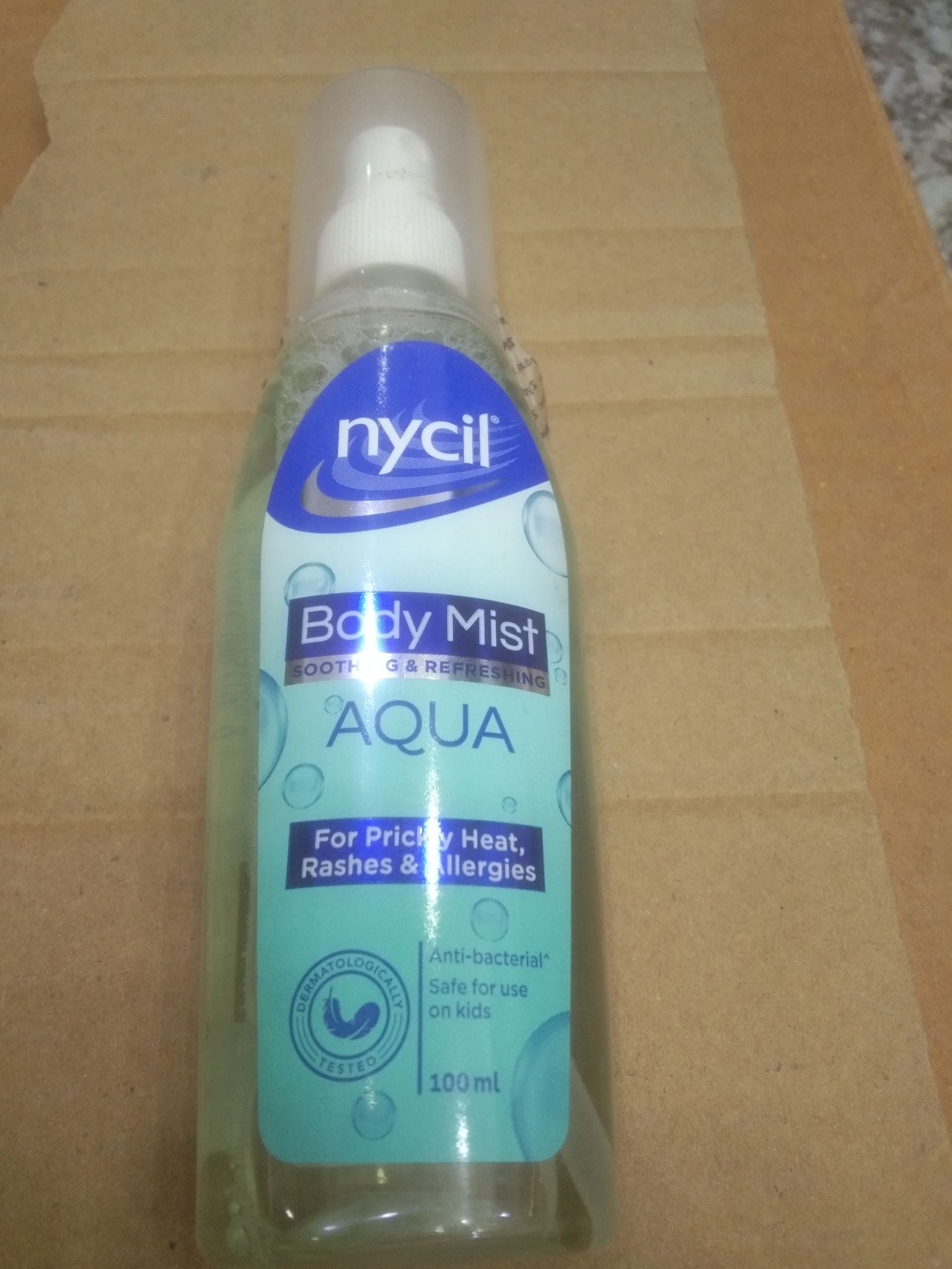 Nycil Body mist Soothing & refreshing Aqua For prickly heat, Rashes & alergies Tolog Fested Cally A-bacterial" Sate forme On kids 100 ml 