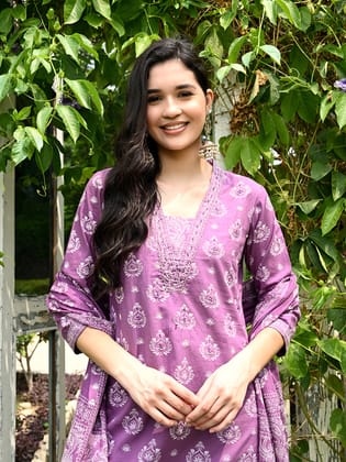 Purple Kurta Pant Dupatta Set-L