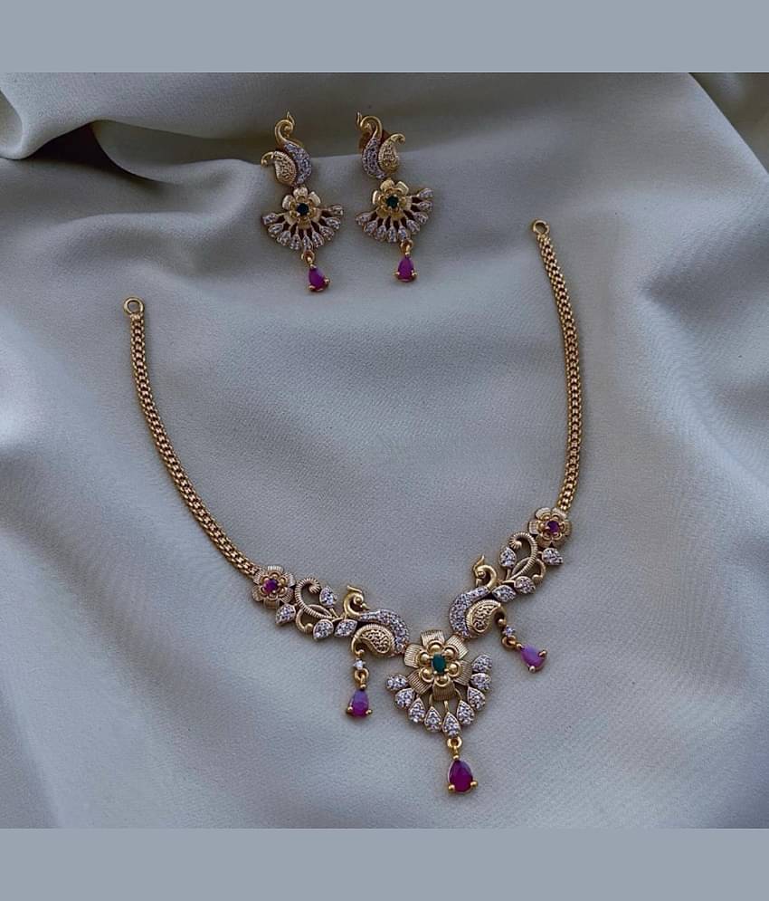 KC JEWELS Golden Brass Necklace Set ( Pack of 1 )