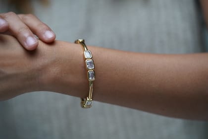 Minimal Sparkling Cuff