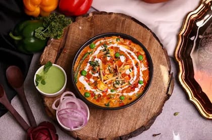 Mattar Paneer
