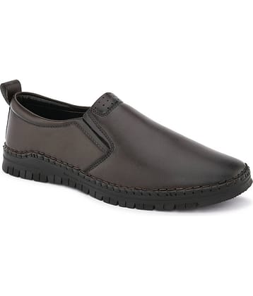 Fashion Victim Brown Men's Slip On Formal Shoes