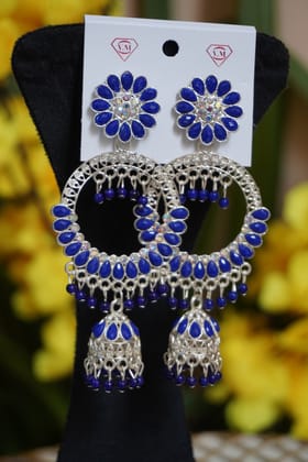 Blue stone chandbali earing-One Size