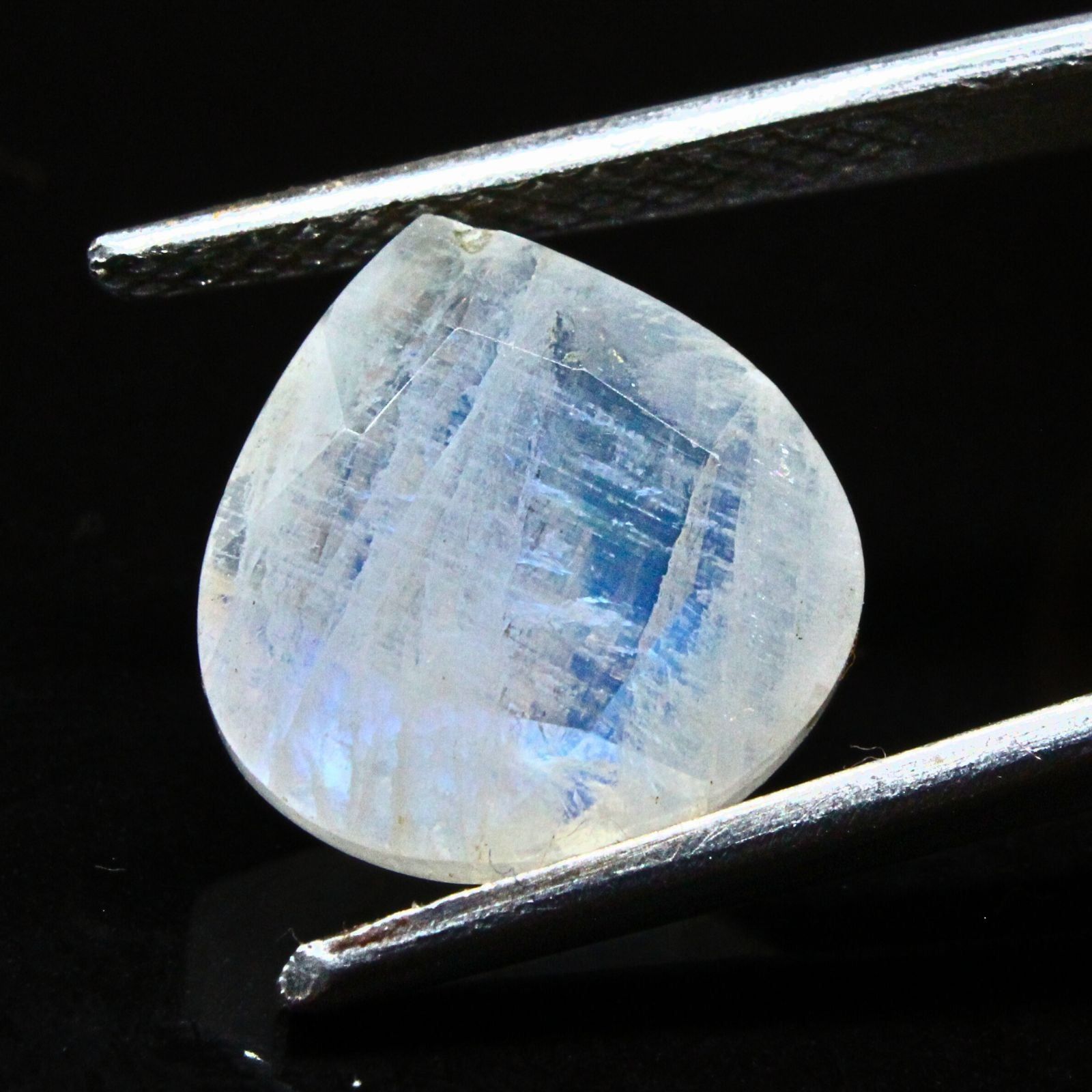 4.6Ct Natural Rainbow MOONSTONE Pear shape Gemstone