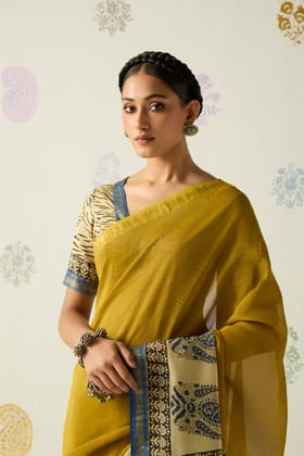Chaitra Saree-Free Size