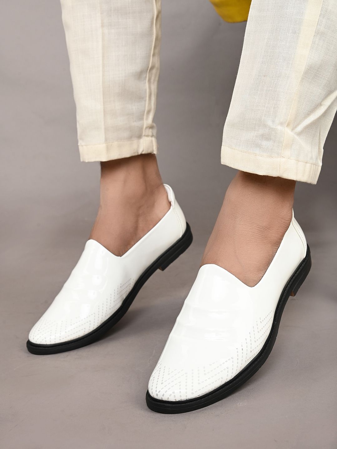 Woakers WHITE synthetic leather Lace up Causal ShoesforMen - UK6