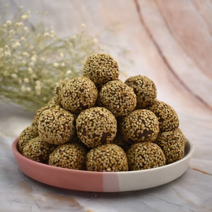 Ragi Laddoo-Paperboard box of 10 Laddoos