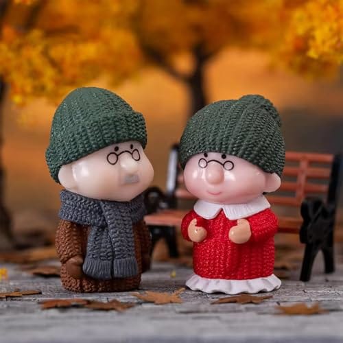 ascension Old Aged Winter Wear Love Couple Set Decorative Showpiece for Home Room Decor Table Decoration Gift for