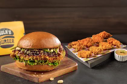 Korean Chicken Burger + Fried Chicken Wings (6 Pcs)