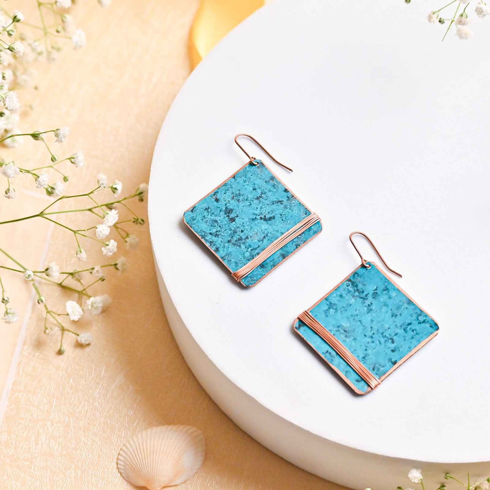 Handcrafted Copper Rhombus Design Earring