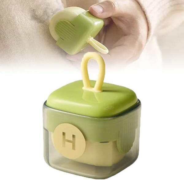 Wholesale Item - MINI SQUARE LINT ROLLERS - MOQ 52 Pieces