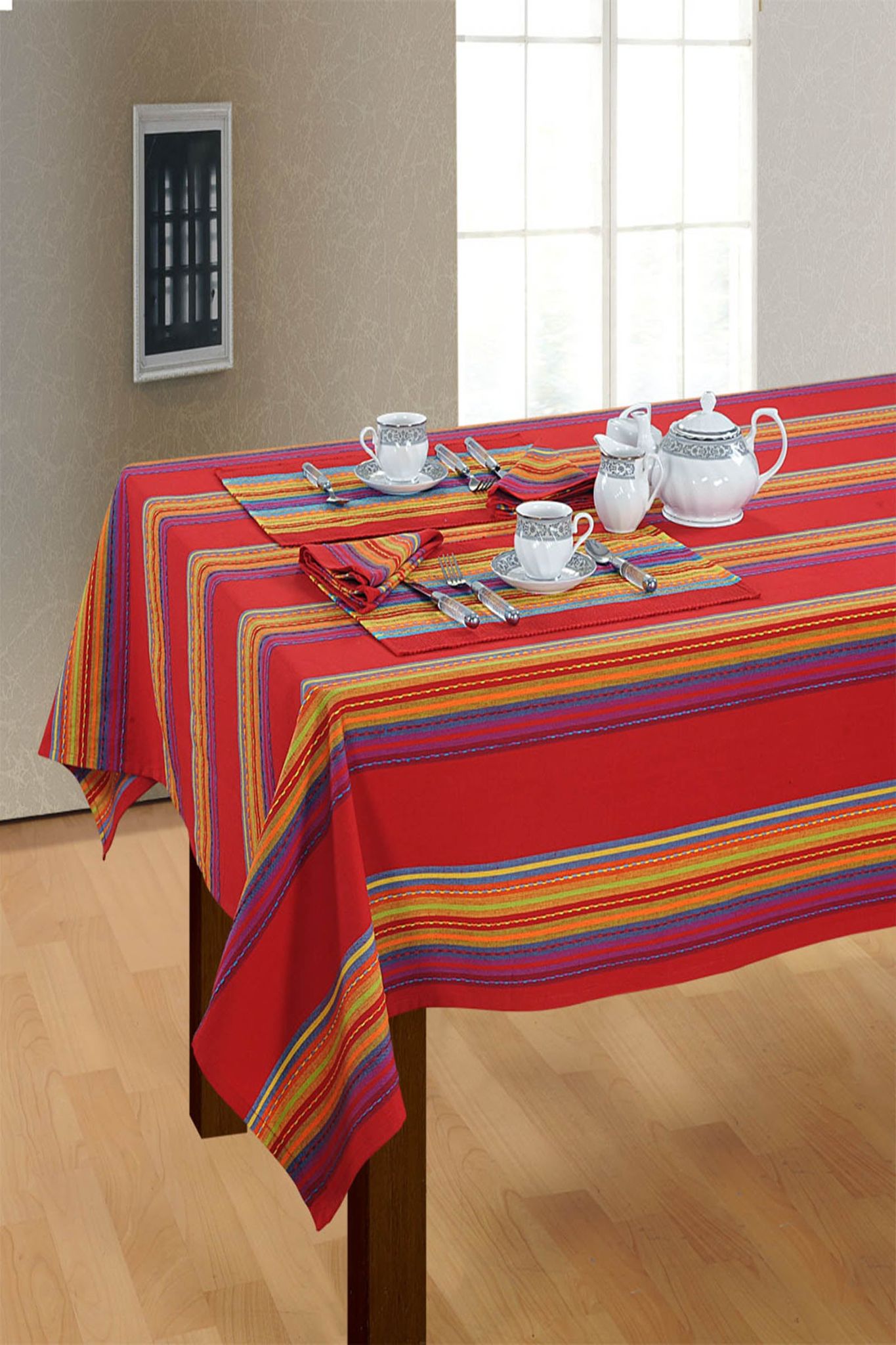 Red Ivan Table Cover-60 x 120 in / Red / Red