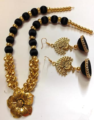 Timeless Grace Elegant Jewellery Set