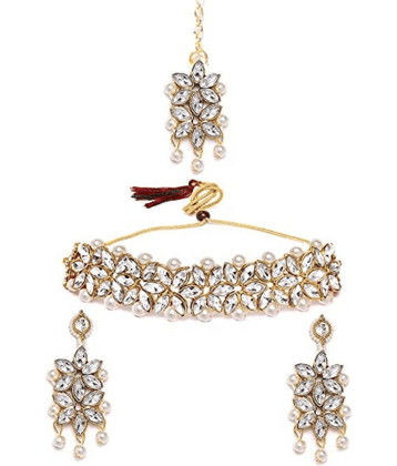 PUJVI - White Alloy Necklace Set ( Pack of 1 )