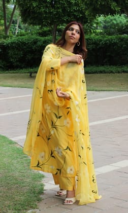 Cotton Handbrush Yellow Suit Set with Chiffon Handbrush Dupatta-XXS