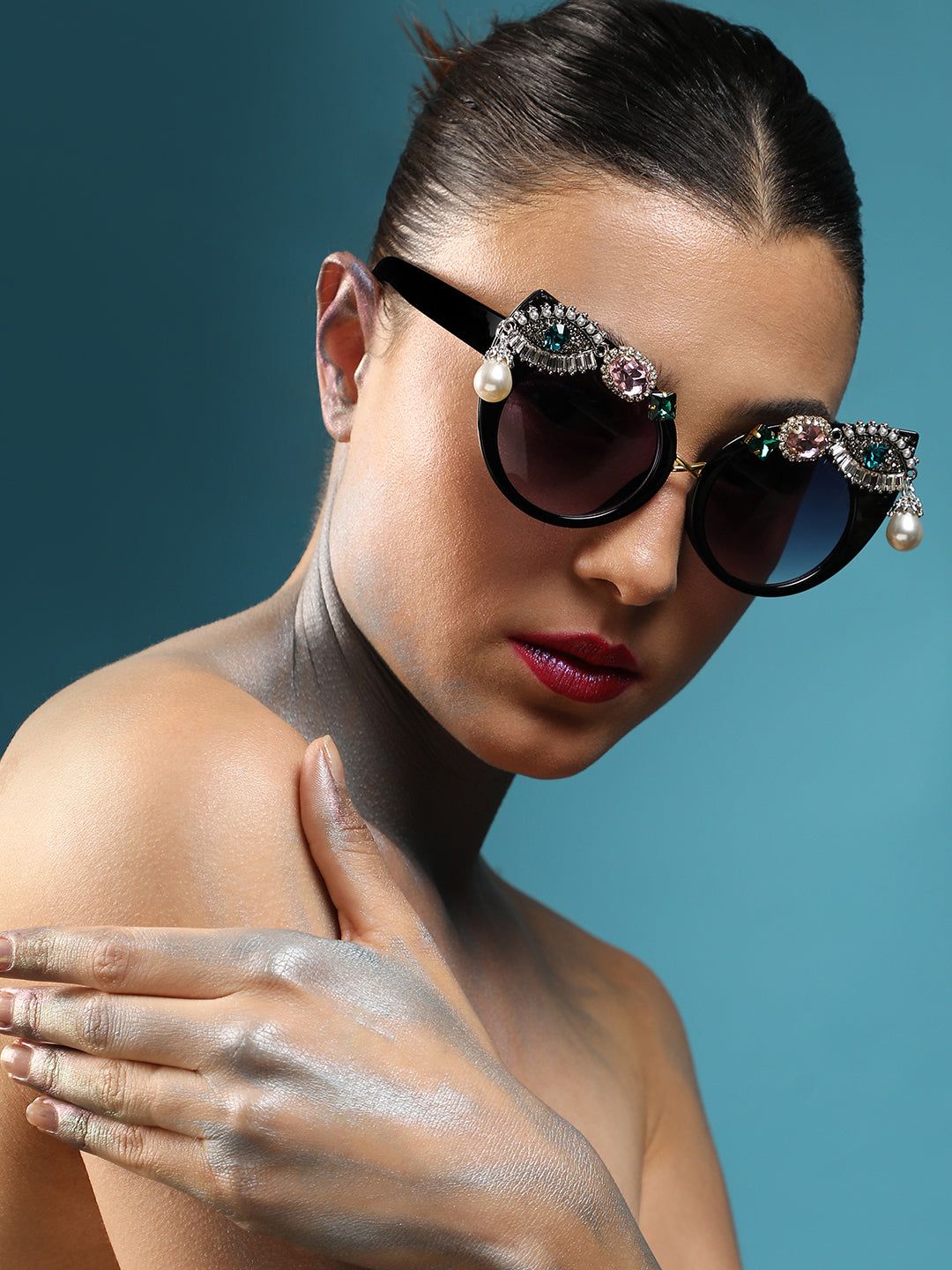Glam Shades: Bedazzle Your Look-Sunglasses