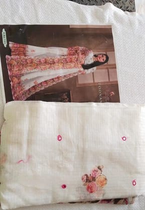 Linen Silk Saree Elegance and Comfort Combined