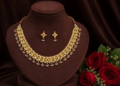 Belpan pearl necklace