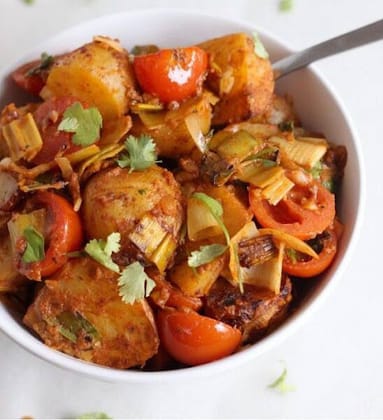 Chatak Tawa Aloo [8pcs]