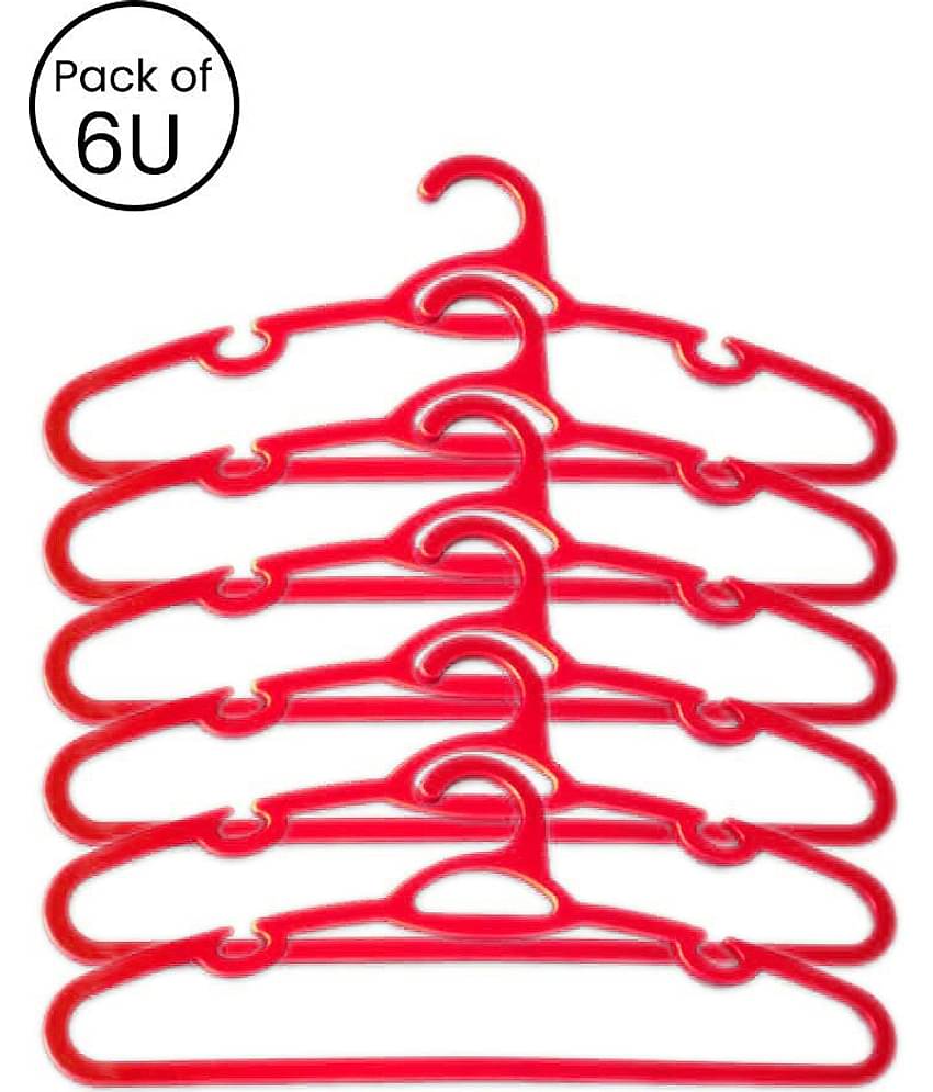 Generic - Plastic Standard Clothes Hangers ( Pack of 6 )