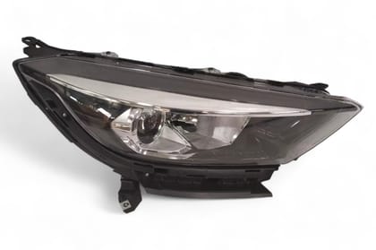 Lumax Head Lamp - RH AV775686