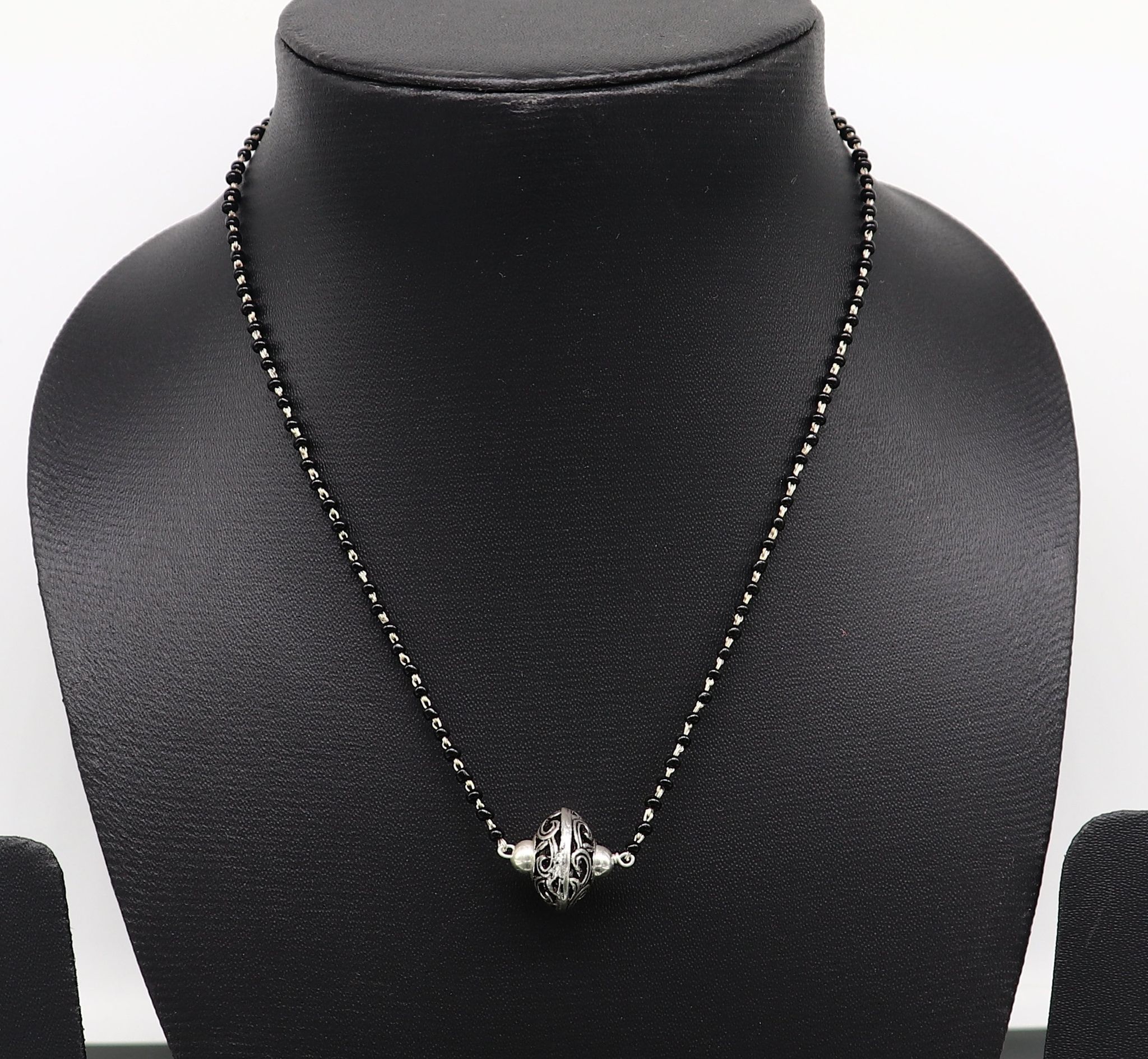 925 sterling silver black beaded chain necklace with gorgeous flower ball pendant , best gifting elegant necklace tribal necklace set220-16