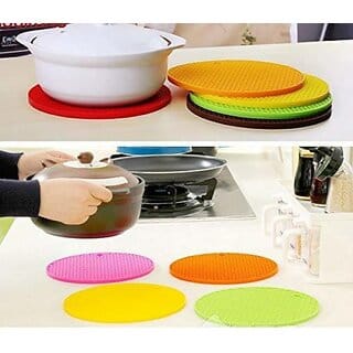 Plantex Multipurpose Silicone Round Hot Mat for Kitchen and Dining/Hot Plate Stand, Set of 4 Silicone Trivet (Pack of 1)