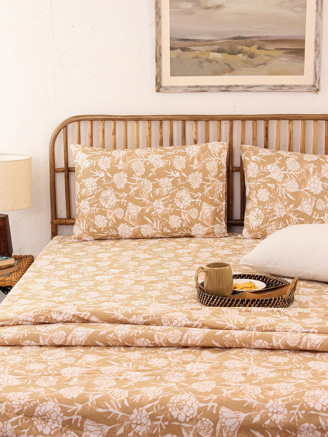 Genda Phool Fitted Bedsheet Set (Beige)