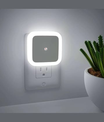 Iivaas Motion Sensor Light - Pack of 1