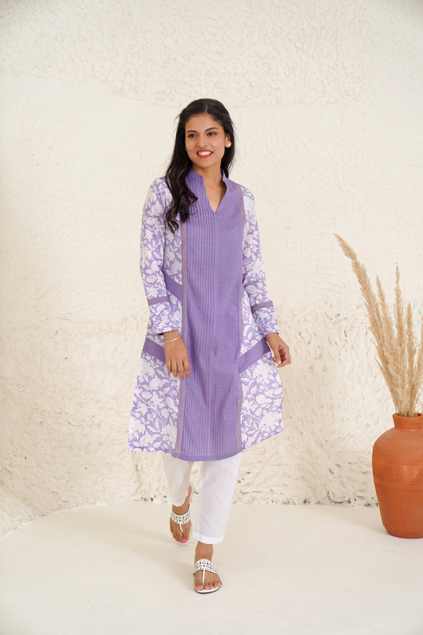 Lavender Crystal Kurta-XXS / Lavender White