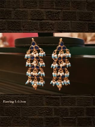 Blue stone leaf design earring with ferozi bead detailing