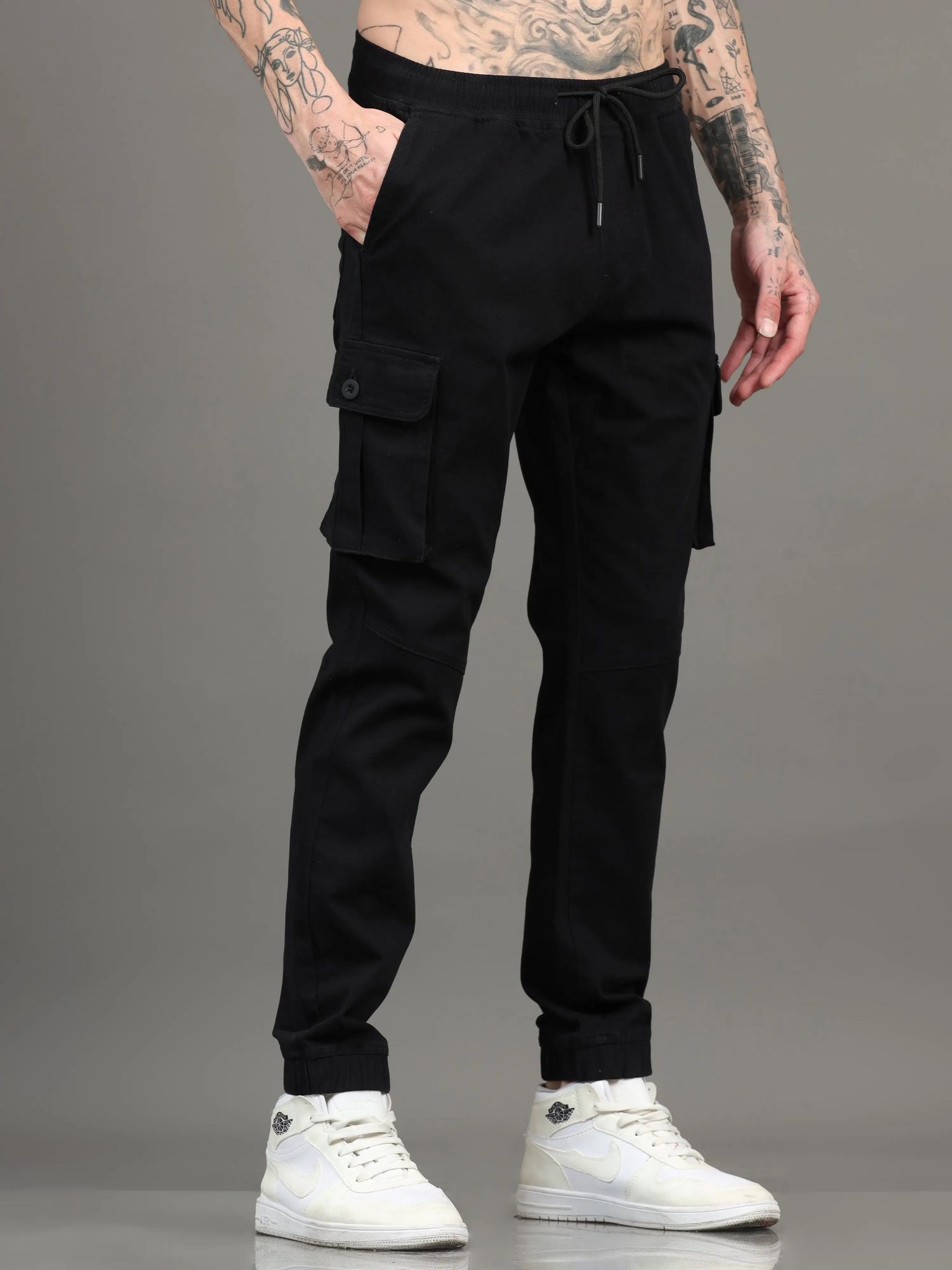 Men Cotton Regular Fit Cargo Joggers, BLACK-28 / Black