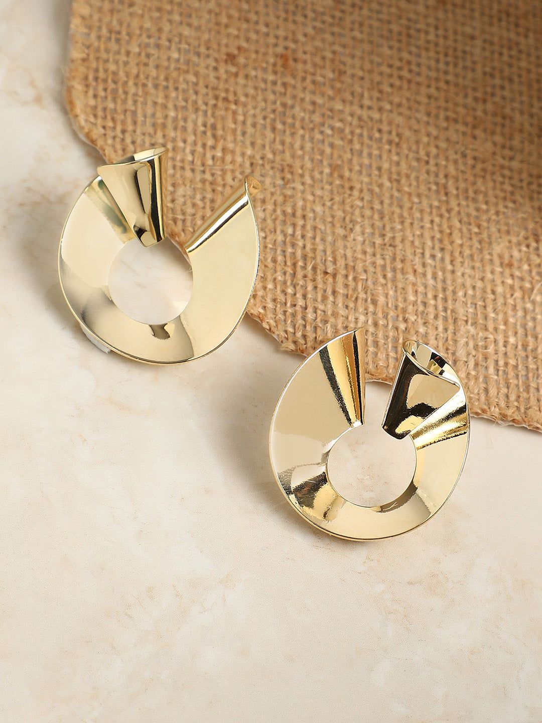 Gold-Plated Contemporary Studs Earrings-Earrings / Gold / Studs