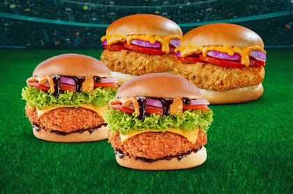 2 Crispy Veg Burgers + 2 BBQ Veggie Burgers