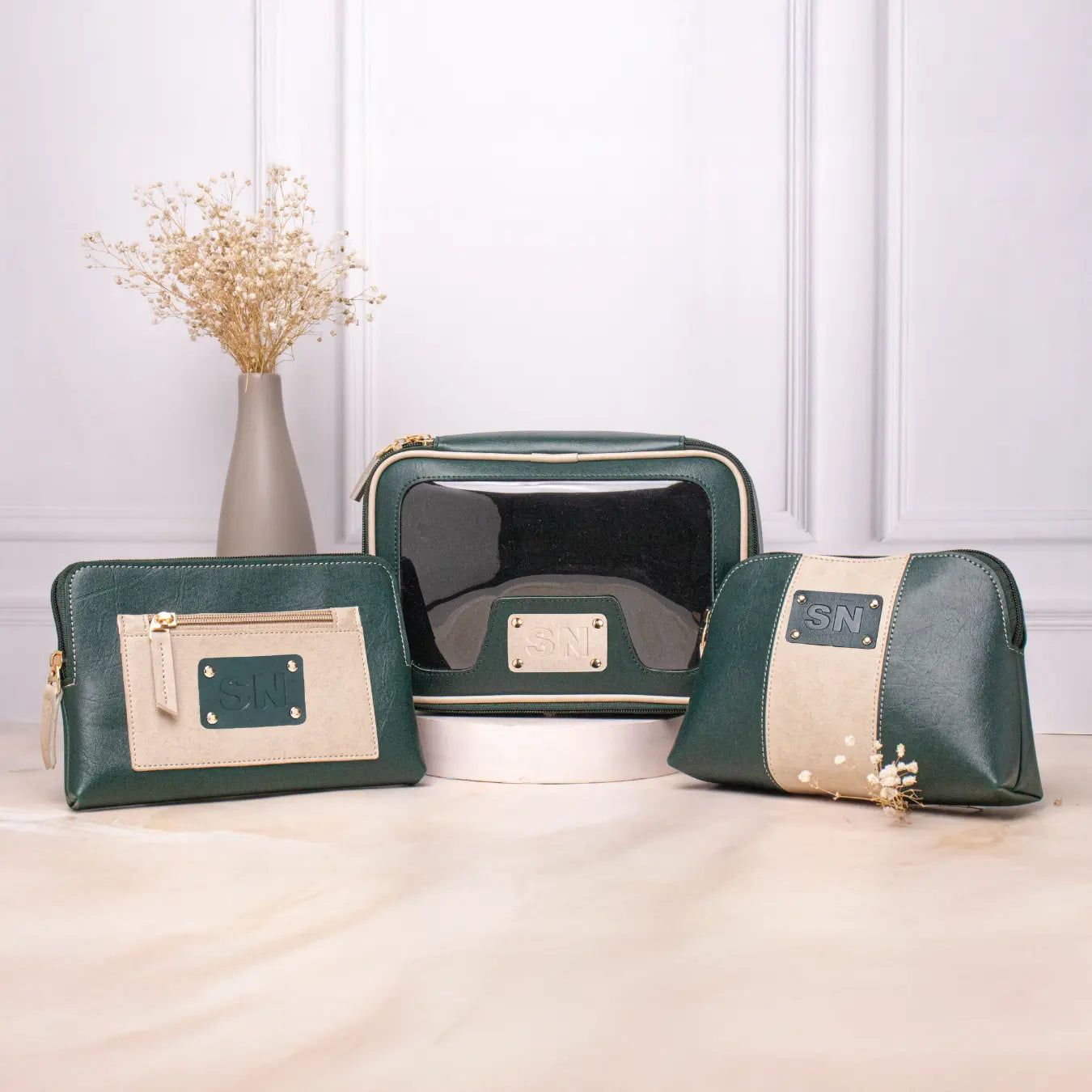 ULTIMATE VANITY KIT INITIALS - GREEN-Green
