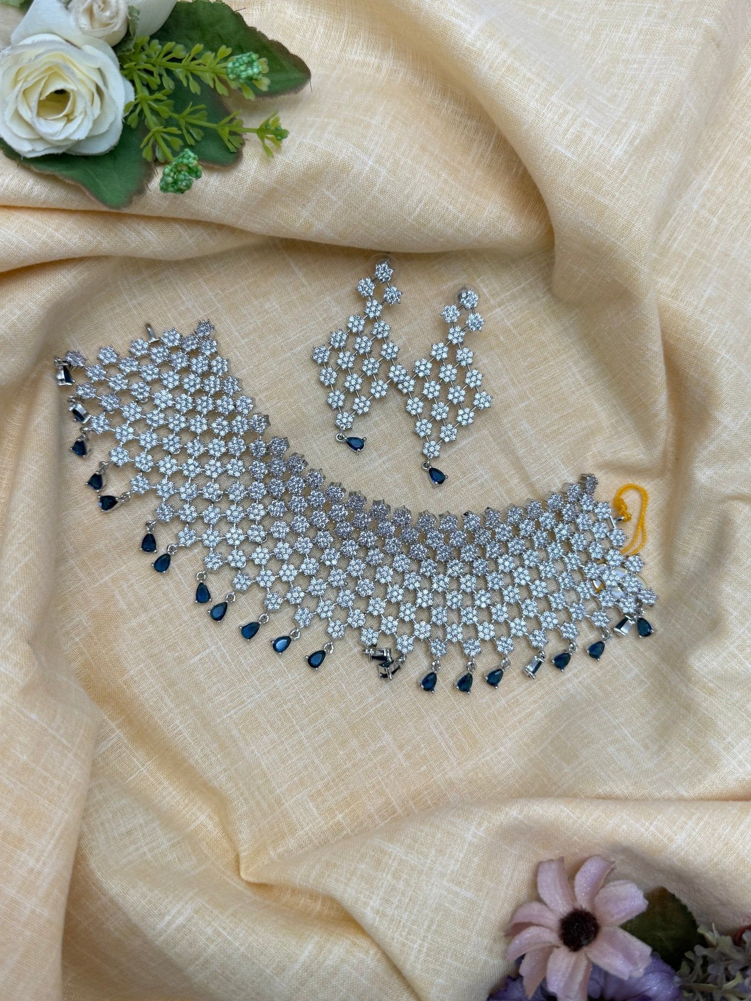 Stone Choker Necklace 0156