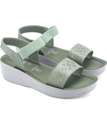 ASIAN LS-302 CUSHION Green Women's Floater Sandals
