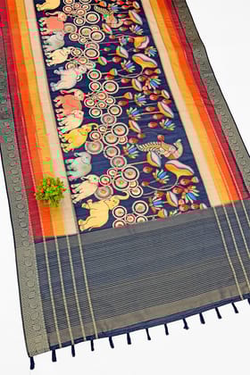 Phool Aur Gaj Saree