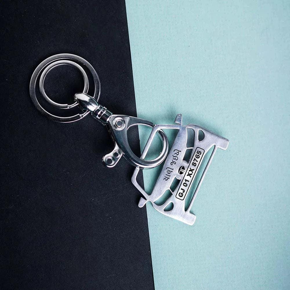 Tata Altroz Keychain-Front View / Silver