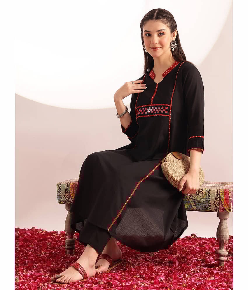 Vbuyz Women Cotton Solid A-line Kurti ( Maroon )