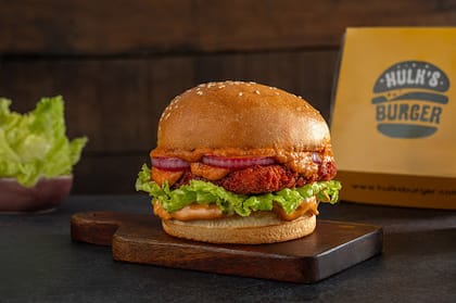 Makhani Paneer Burger