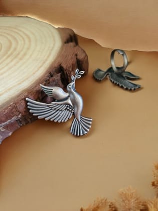 Majestic Silver Look Alike Eagle Adjustable Ring | Sarichka Fashion