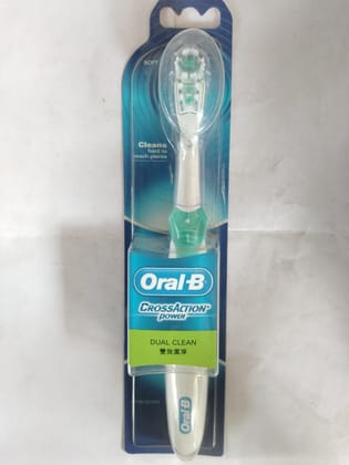Oral-b Crossaction Power Dual clean toothbrush 