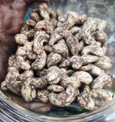 NUTZ PLUZ DELIGHTZ PEPPER CASHEW NUTS 500g