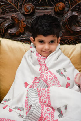 Hand Block Printed Cotton Baby dohar blanket, 60x40 inches (100x150 cm) (Pink Grey Baby Elephant) Hand Block Printed Cotton Baby dohar blanket, 60x40 inches (100x150 cm) (Pink Grey Baby Elephant)