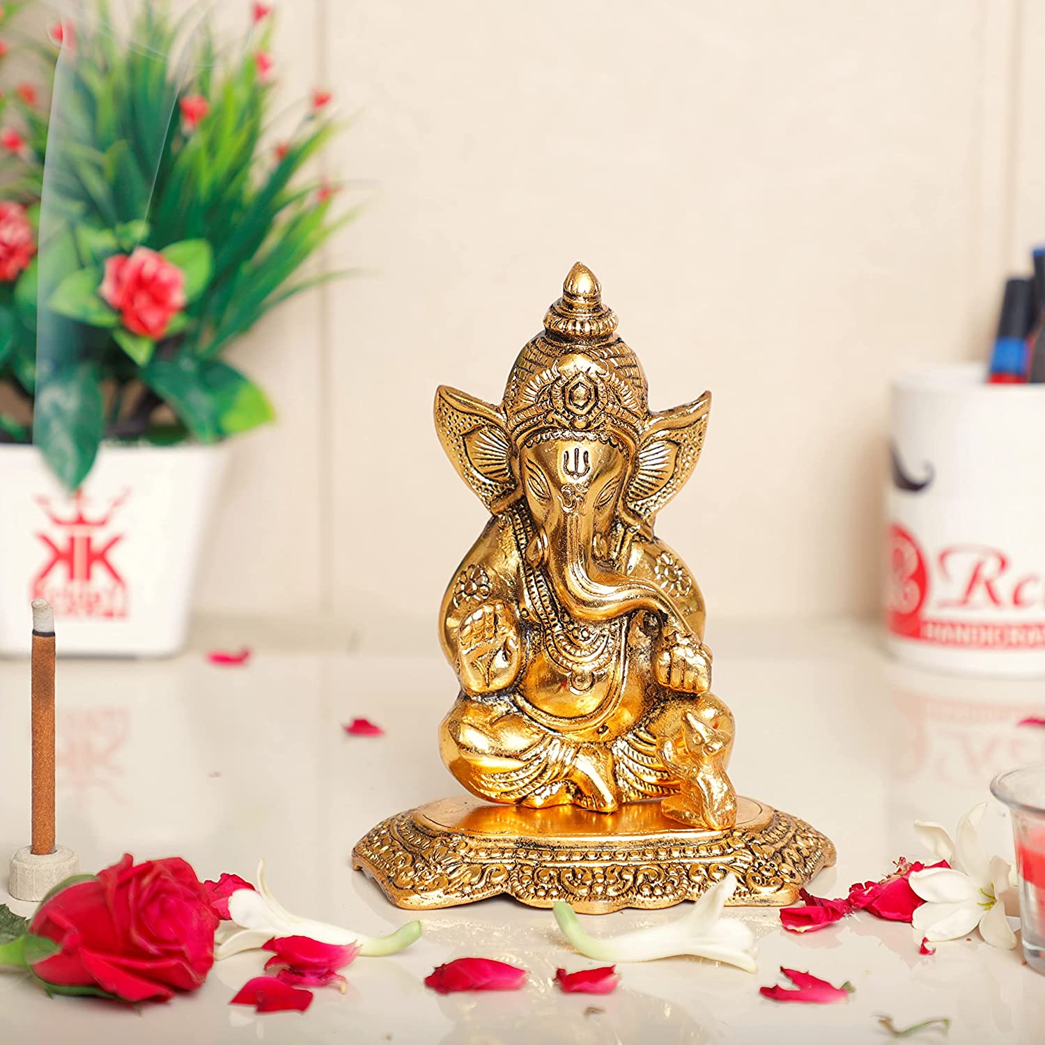 DreamKraft Metal Ganesha Statue, Religious Idol , Showpiece Figurines- Medium, Gold