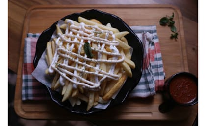Super Cheesy Fries