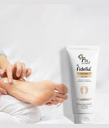 Fixderma Foobetik Cream, Foot Cream for Dry & Cracked Feet15g, (Pack of 1)