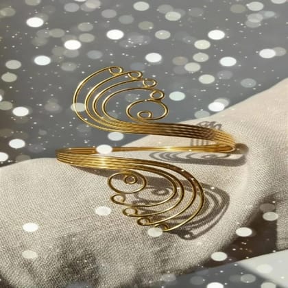Elayne  Golden Seraph Arm Cuff