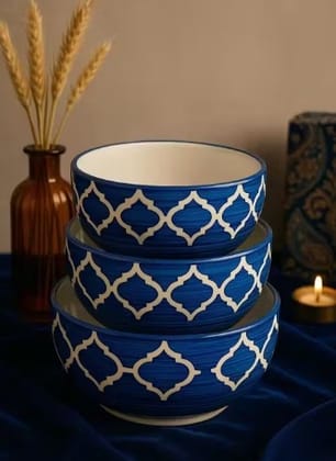 Cermco handpainted mughal style serving bowls. Set of -3pcs (250ml,500ml,750ml)